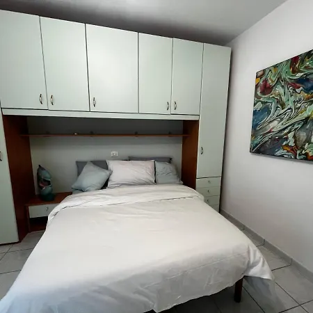 21 Artistic Apartament Lignano Sabbiadoro