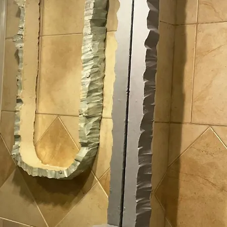 21 Artistic *